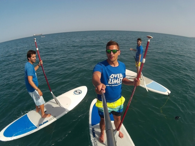 Excursion con camara y tablas de sup.jpg